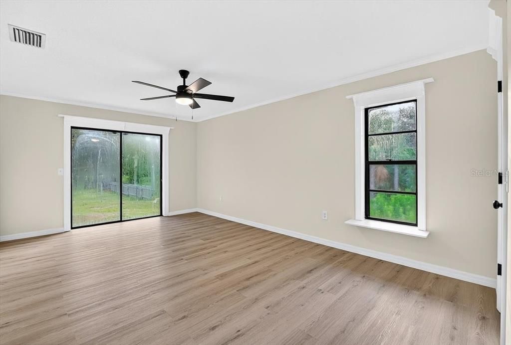 For Sale: $334,990 (3 beds, 2 baths, 2069 Square Feet)