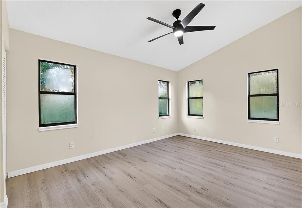 For Sale: $334,990 (3 beds, 2 baths, 2069 Square Feet)