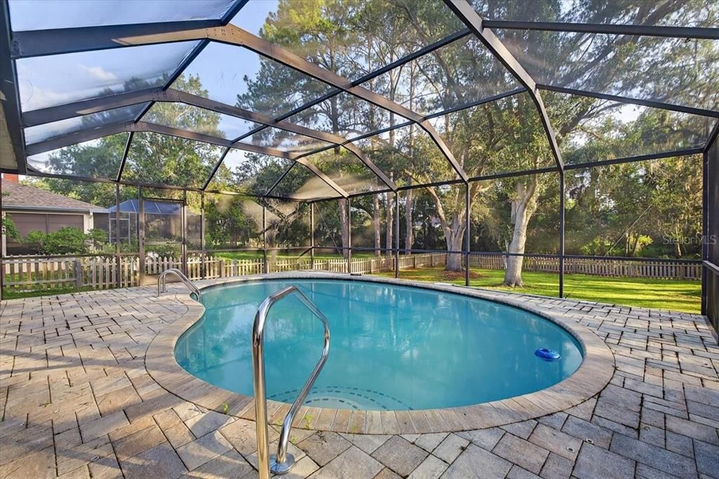 For Sale: $334,990 (3 beds, 2 baths, 2069 Square Feet)