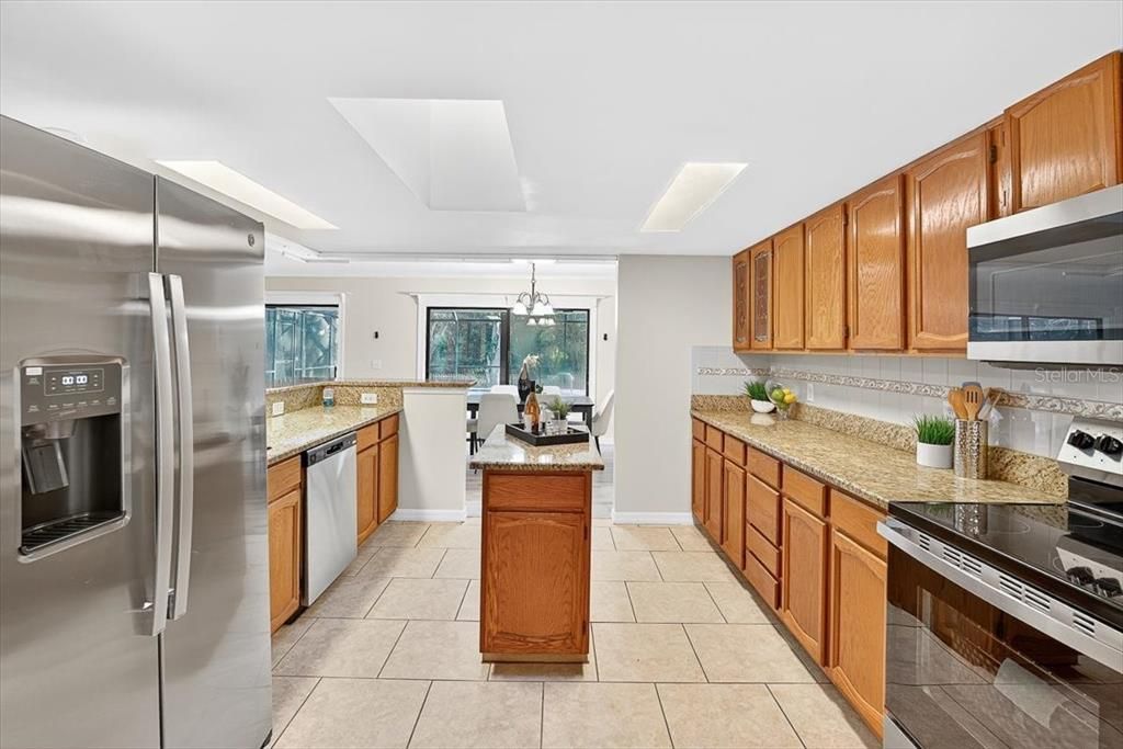 For Sale: $334,990 (3 beds, 2 baths, 2069 Square Feet)