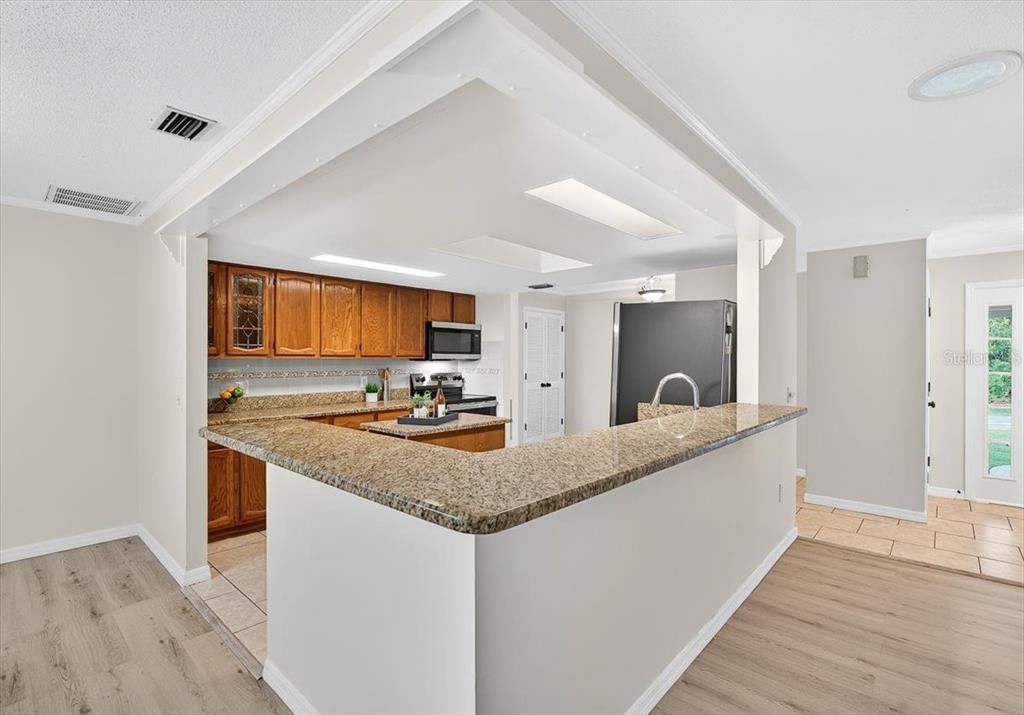 For Sale: $334,990 (3 beds, 2 baths, 2069 Square Feet)