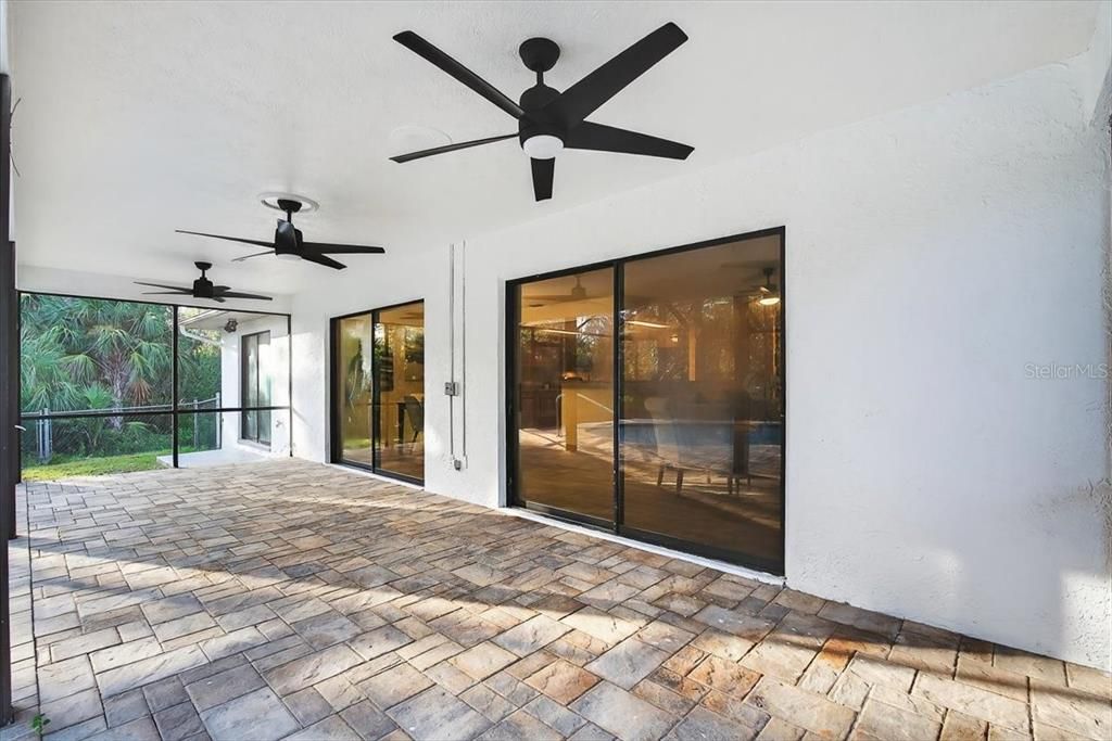 For Sale: $334,990 (3 beds, 2 baths, 2069 Square Feet)