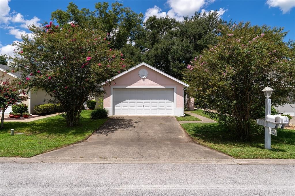 Active With Contract: $119,900 (2 beds, 2 baths, 1062 Square Feet)