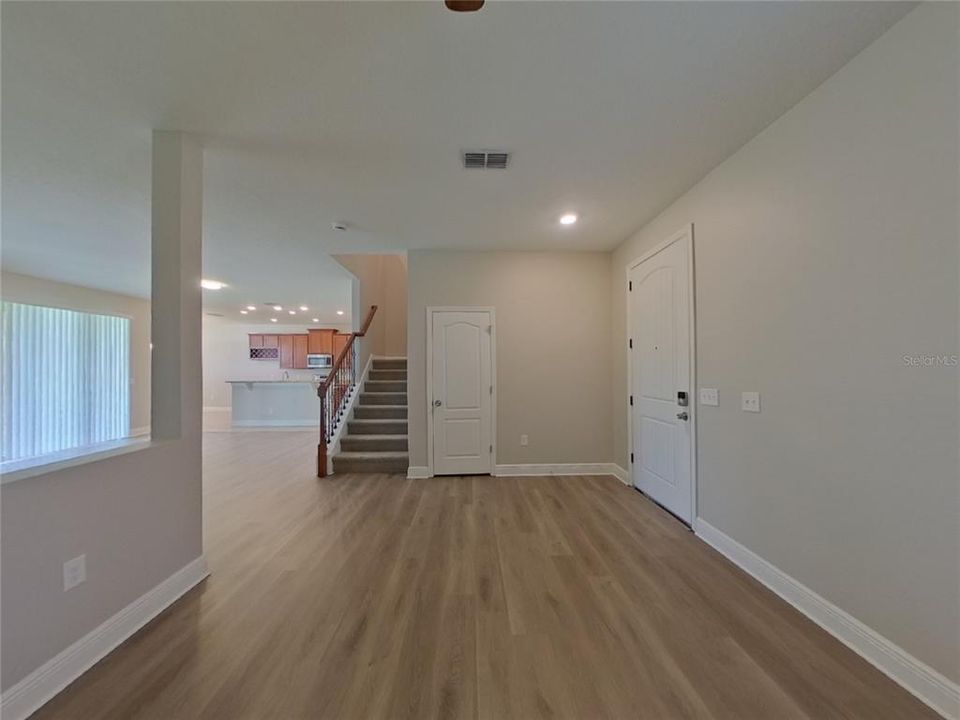 Active With Contract: $2,489 (4 beds, 2 baths, 2681 Square Feet)