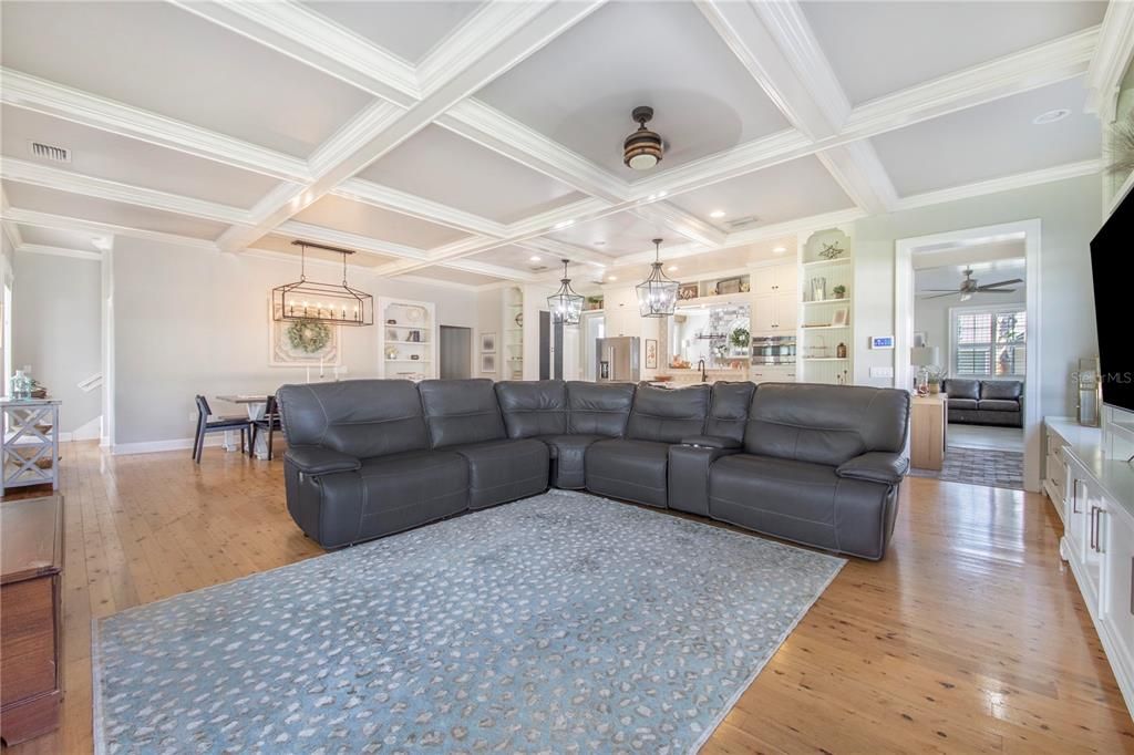 En Venta: $1,950,000 (5 camas, 3 baños, 3238 Pies cuadrados)