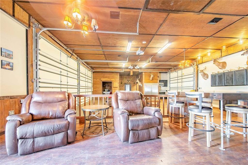 En Venta: $1,950,000 (5 camas, 3 baños, 3238 Pies cuadrados)