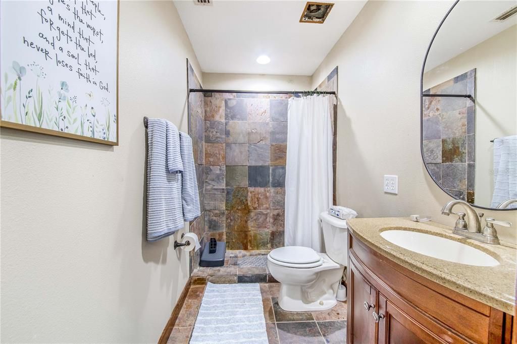 En Venta: $1,950,000 (5 camas, 3 baños, 3238 Pies cuadrados)