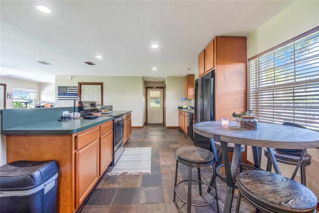 En Venta: $1,950,000 (5 camas, 3 baños, 3238 Pies cuadrados)