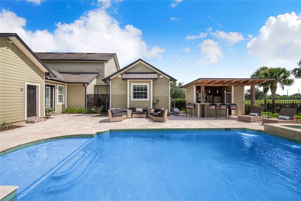 En Venta: $1,950,000 (5 camas, 3 baños, 3238 Pies cuadrados)