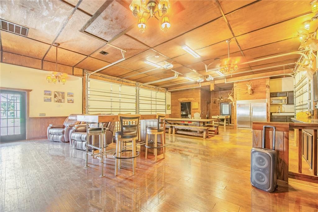 En Venta: $1,950,000 (5 camas, 3 baños, 3238 Pies cuadrados)