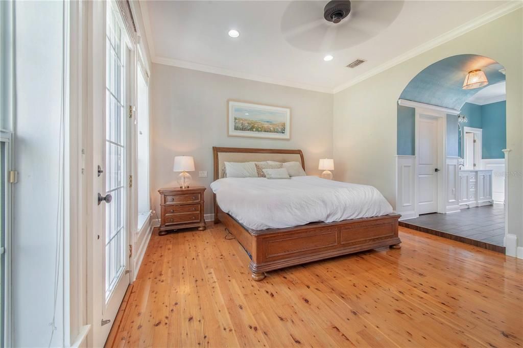 En Venta: $1,950,000 (5 camas, 3 baños, 3238 Pies cuadrados)