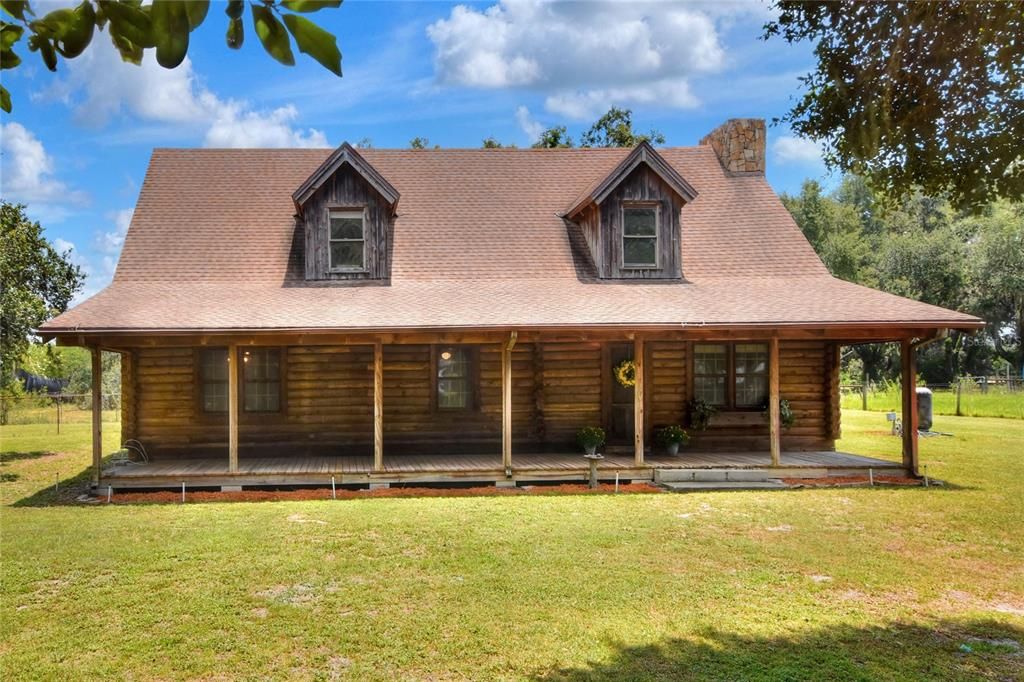 Active With Contract: $555,000 (3 beds, 2 baths, 2805 Square Feet)