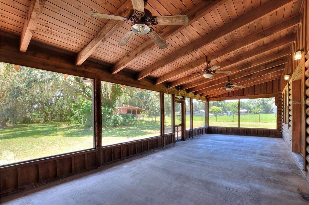 Active With Contract: $555,000 (3 beds, 2 baths, 2805 Square Feet)