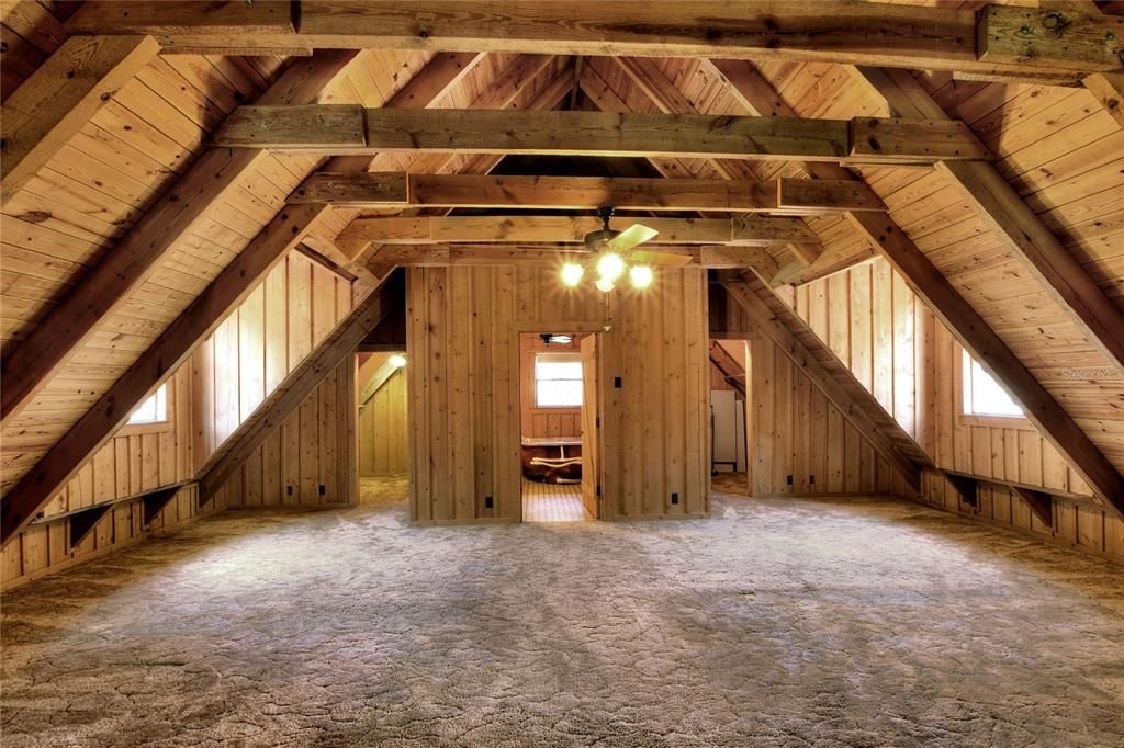 Active With Contract: $555,000 (3 beds, 2 baths, 2805 Square Feet)