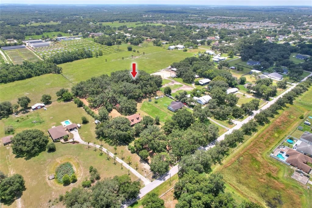 Active With Contract: $555,000 (3 beds, 2 baths, 2805 Square Feet)