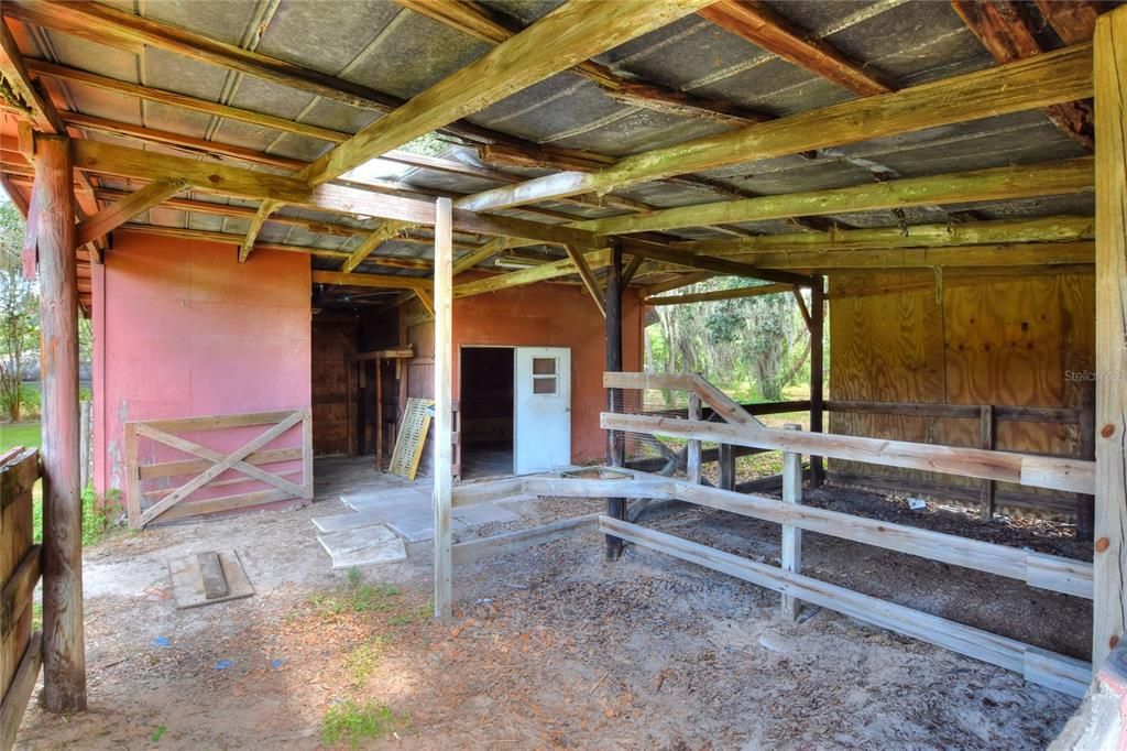 Active With Contract: $555,000 (3 beds, 2 baths, 2805 Square Feet)