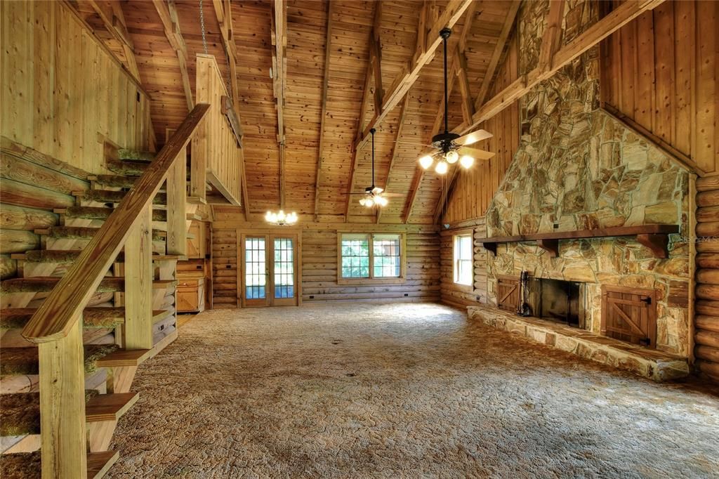 Active With Contract: $555,000 (3 beds, 2 baths, 2805 Square Feet)