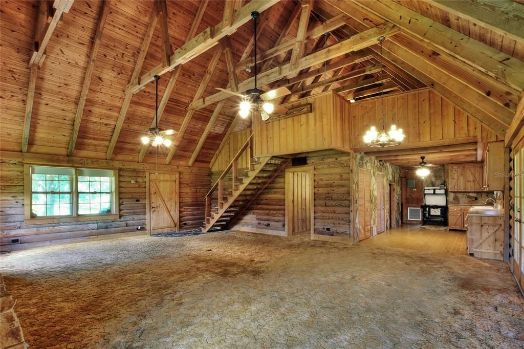 Active With Contract: $555,000 (3 beds, 2 baths, 2805 Square Feet)