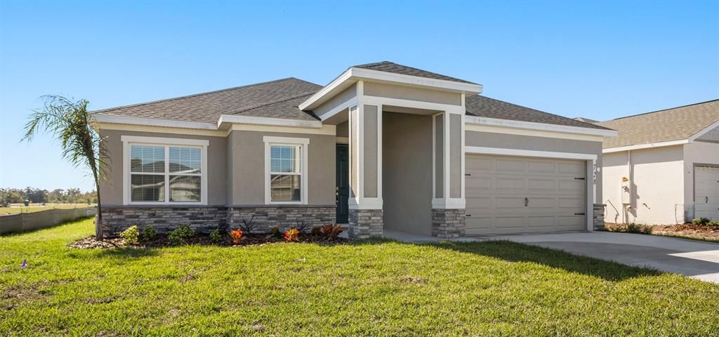 Под контрактом: $476,450 (3 спален, 3 ванн, 2410 Квадратных фут)