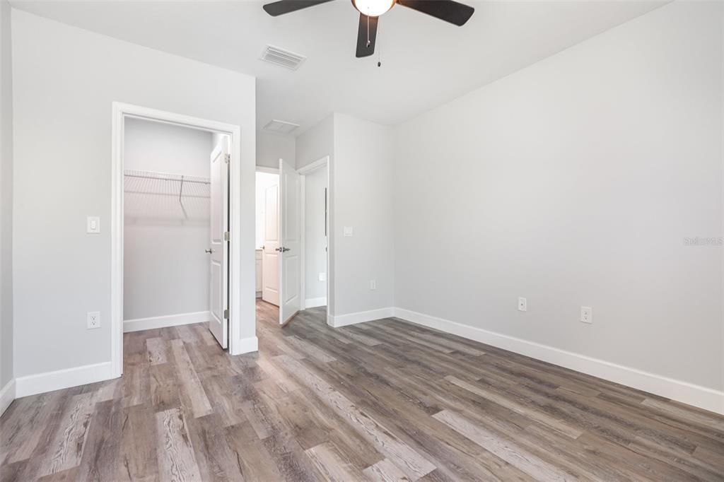 For Rent: $1,500 (3 beds, 2 baths, 2554 Square Feet)