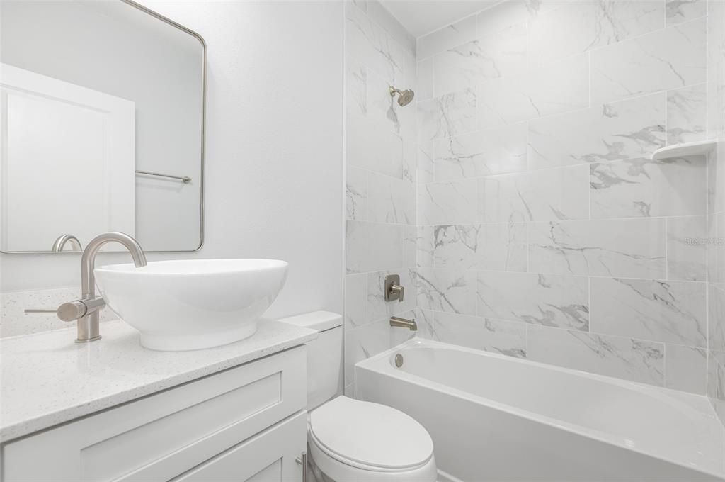 For Rent: $1,500 (3 beds, 2 baths, 2554 Square Feet)