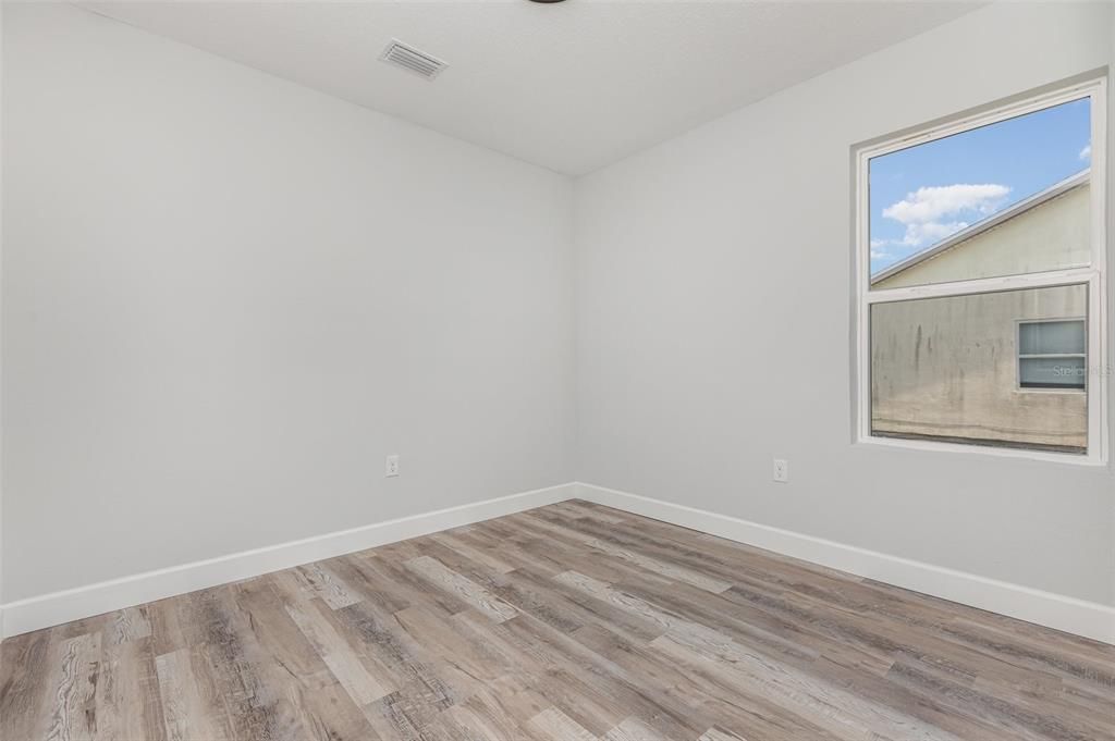 For Rent: $1,500 (3 beds, 2 baths, 2554 Square Feet)