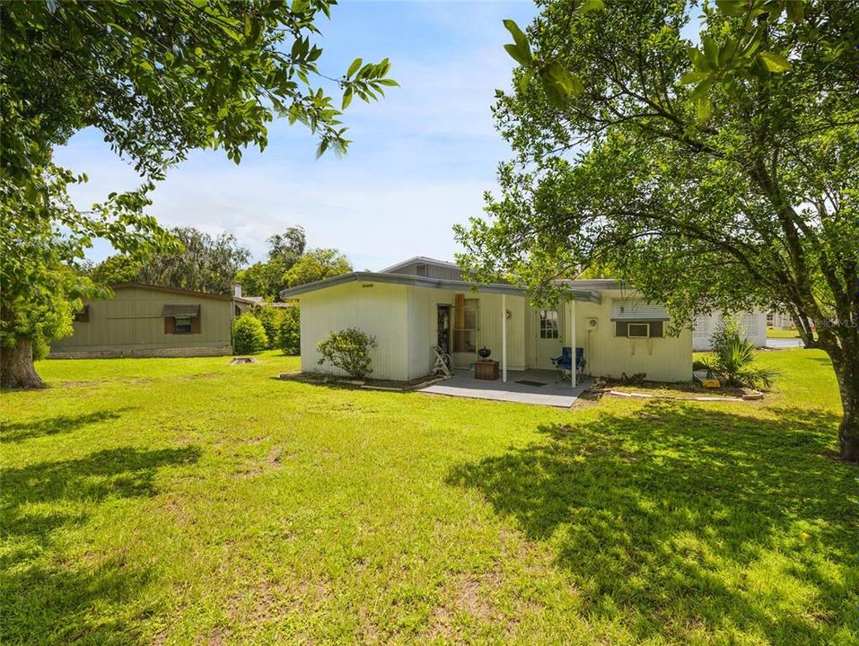 For Sale: $132,500 (2 beds, 2 baths, 1428 Square Feet)