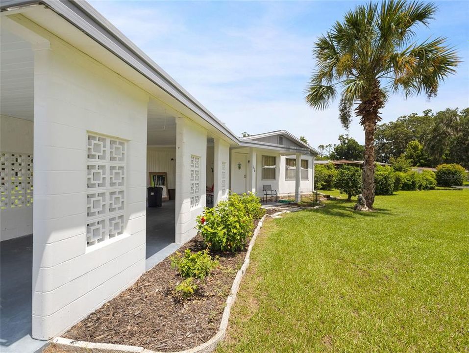 For Sale: $132,500 (2 beds, 2 baths, 1428 Square Feet)