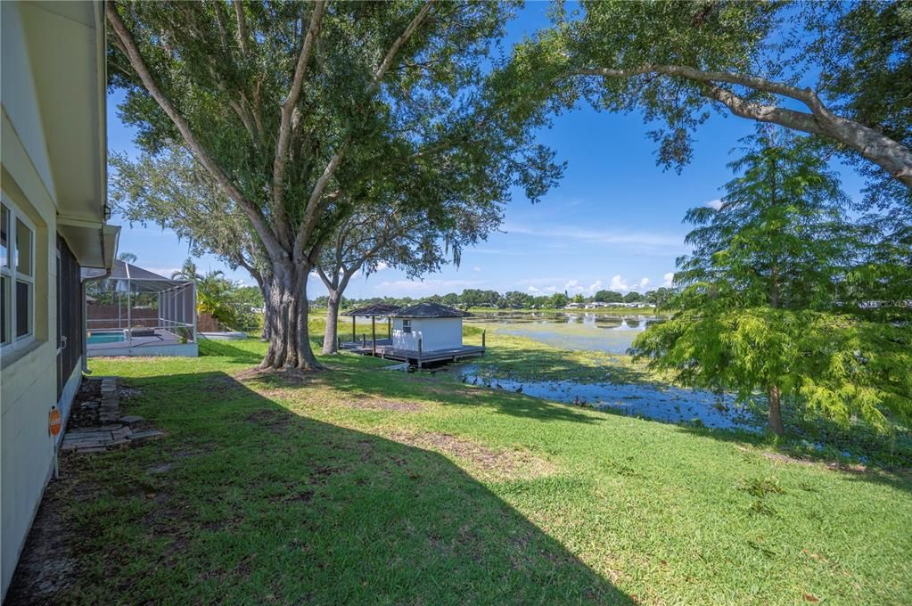 Active With Contract: $275,000 (3 beds, 2 baths, 1204 Square Feet)