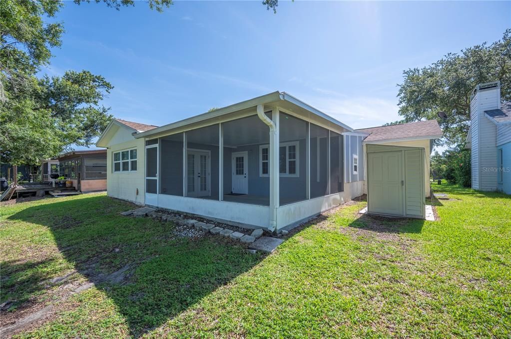 Active With Contract: $275,000 (3 beds, 2 baths, 1204 Square Feet)