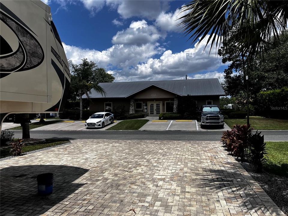 待售: $119,000 (0.12 acres)