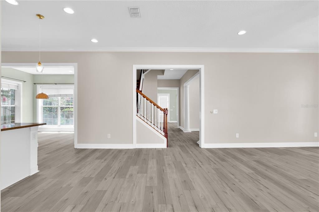 For Sale: $1,510,000 (5 beds, 4 baths, 4102 Square Feet)