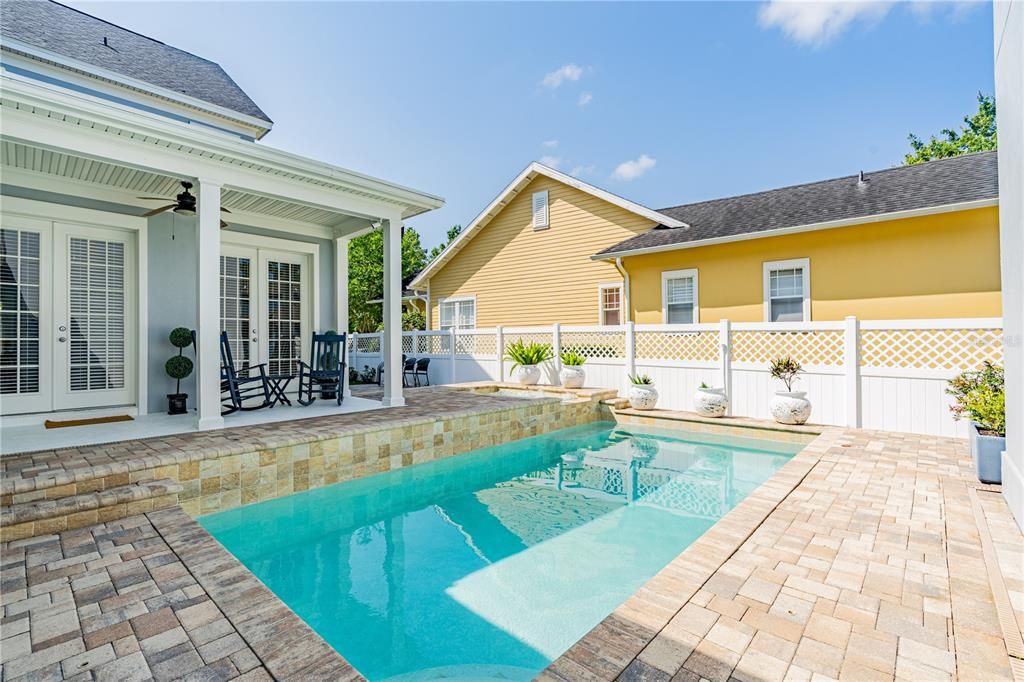 For Sale: $1,510,000 (5 beds, 4 baths, 4102 Square Feet)