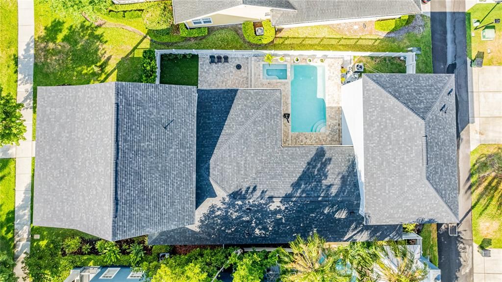 For Sale: $1,510,000 (5 beds, 4 baths, 4102 Square Feet)