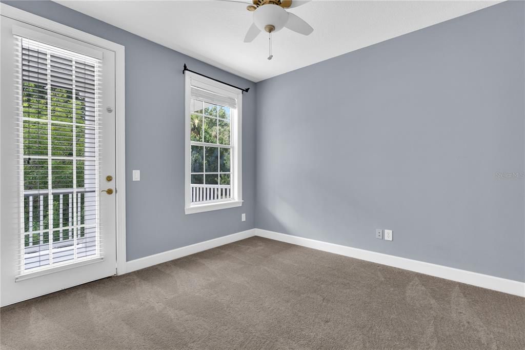 For Sale: $1,510,000 (5 beds, 4 baths, 4102 Square Feet)