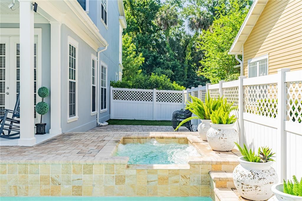 For Sale: $1,510,000 (5 beds, 4 baths, 4102 Square Feet)