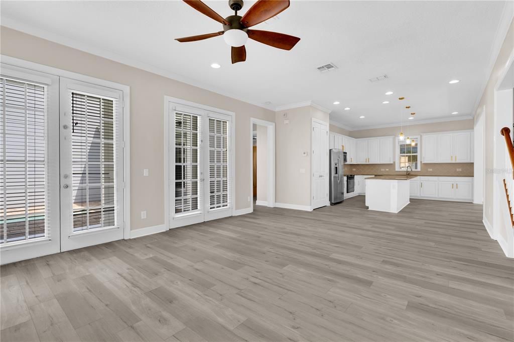 For Sale: $1,510,000 (5 beds, 4 baths, 4102 Square Feet)