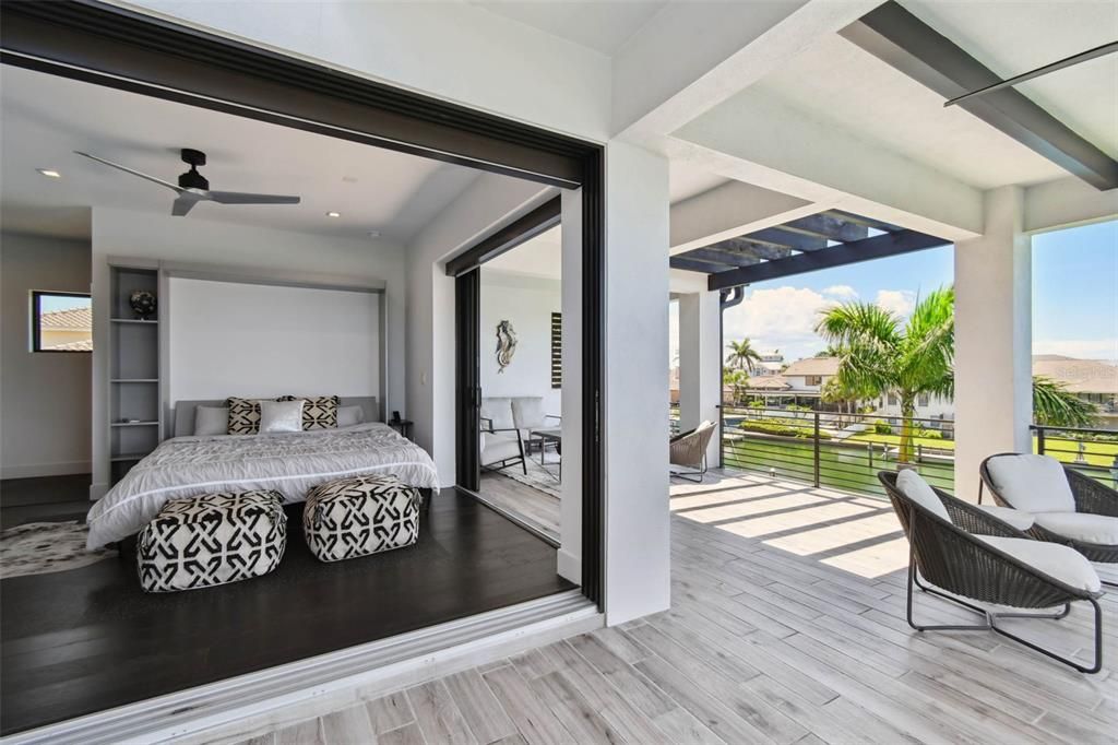 待售: $8,000,000 (5 贝兹, 5 浴室, 4846 平方英尺)