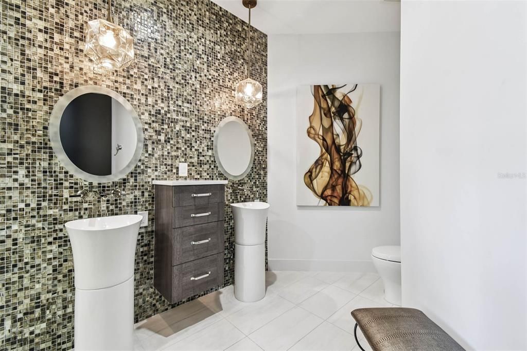 待售: $8,000,000 (5 贝兹, 5 浴室, 4846 平方英尺)