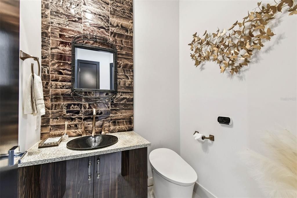 待售: $8,000,000 (5 贝兹, 5 浴室, 4846 平方英尺)