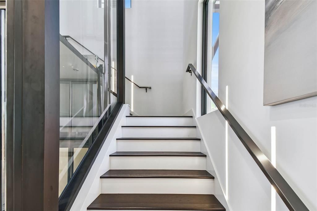 待售: $8,000,000 (5 贝兹, 5 浴室, 4846 平方英尺)