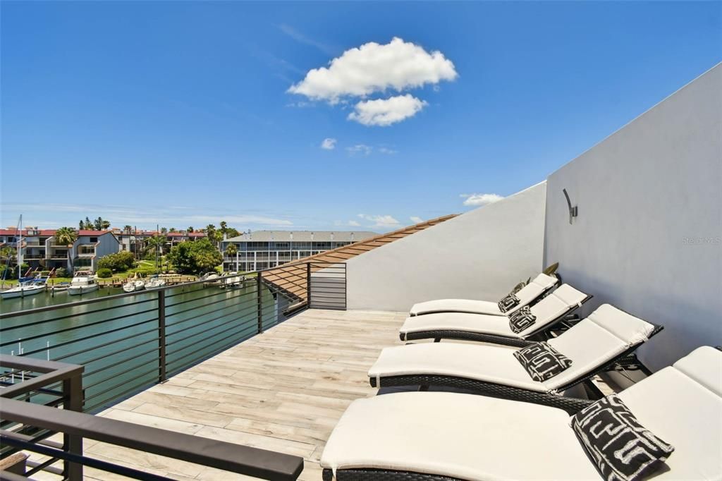 待售: $8,000,000 (5 贝兹, 5 浴室, 4846 平方英尺)