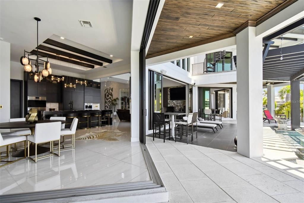 待售: $8,000,000 (5 贝兹, 5 浴室, 4846 平方英尺)