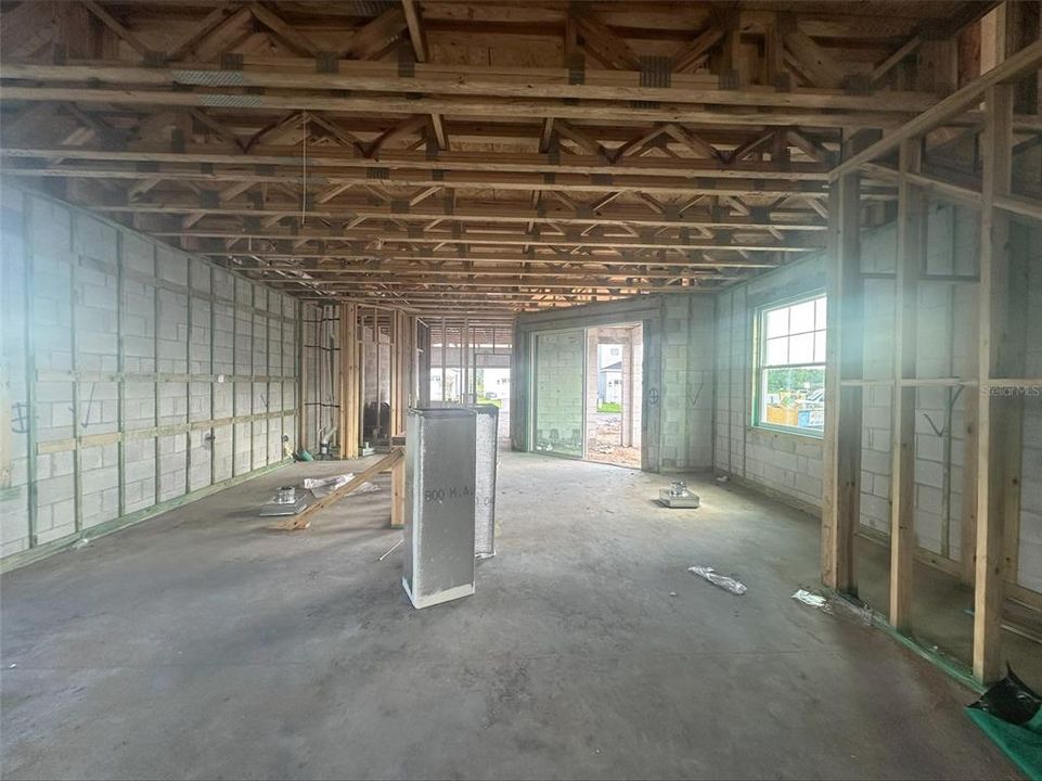 Под контрактом: $514,990 (4 спален, 3 ванн, 2780 Квадратных фут)