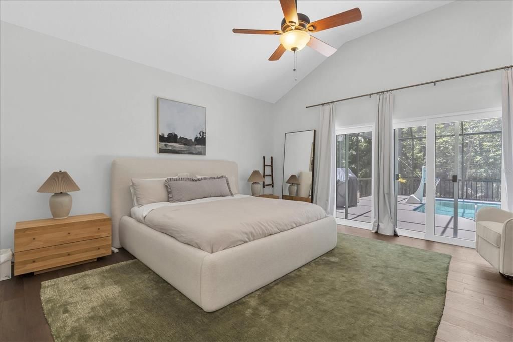 合同活跃: $769,000 (3 贝兹, 2 浴室, 2414 平方英尺)