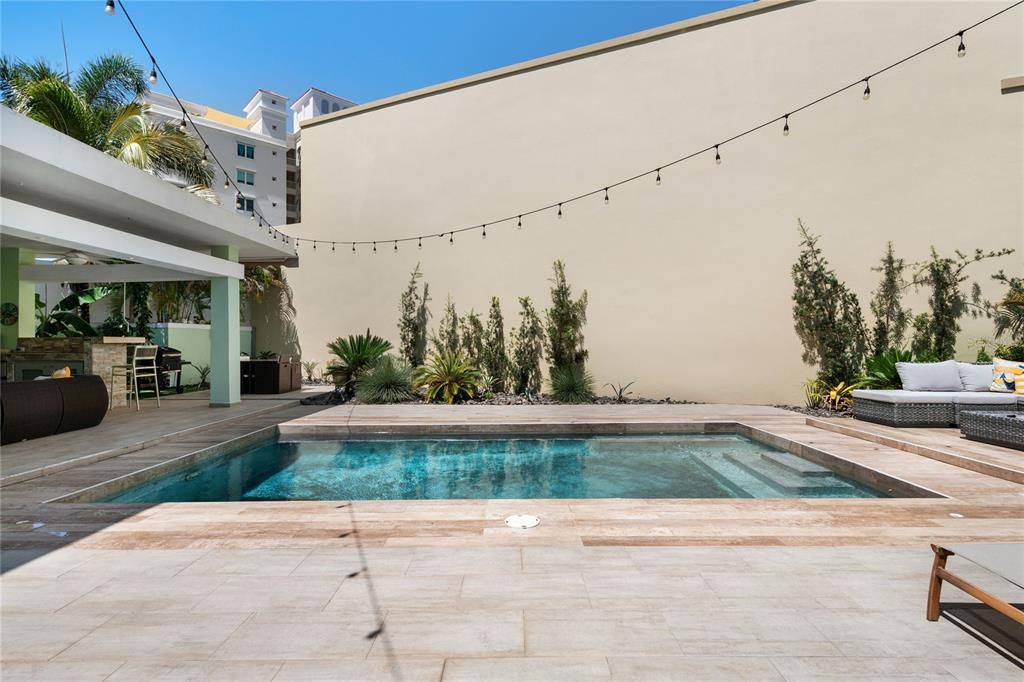 For Sale: $1,395,000 (4 beds, 3 baths, 4426 Square Feet)