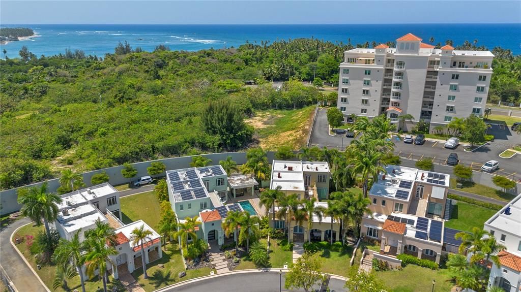 For Sale: $1,395,000 (4 beds, 3 baths, 4426 Square Feet)