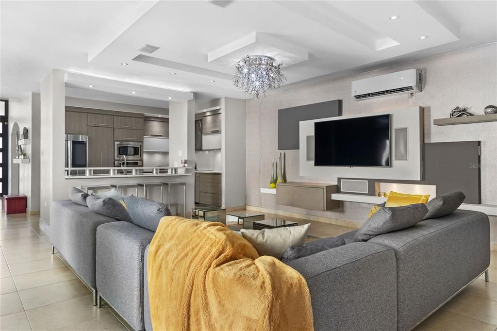 For Sale: $1,395,000 (4 beds, 3 baths, 4426 Square Feet)