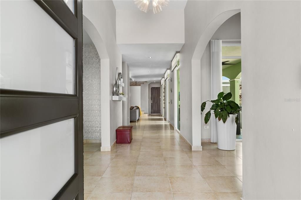 For Sale: $1,395,000 (4 beds, 3 baths, 4426 Square Feet)