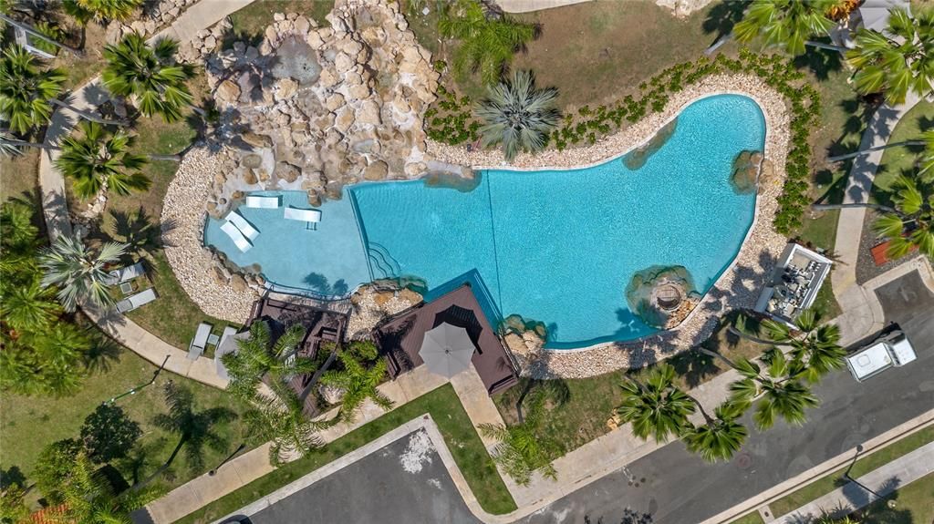 For Sale: $1,395,000 (4 beds, 3 baths, 4426 Square Feet)